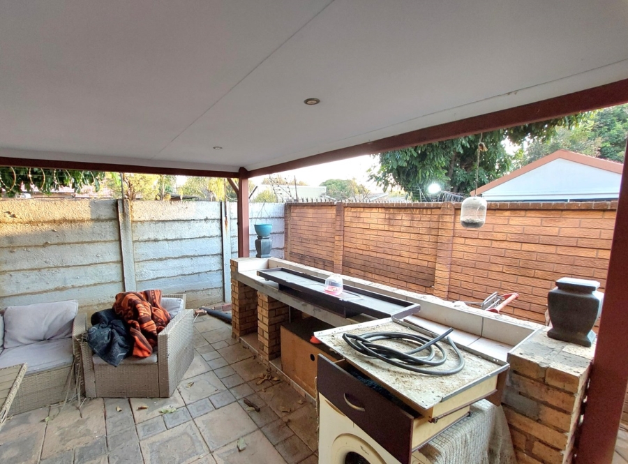 2 Bedroom Property for Sale in Brits North West